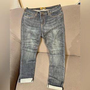 Kut from the Kloth boyfriend jeans size 8